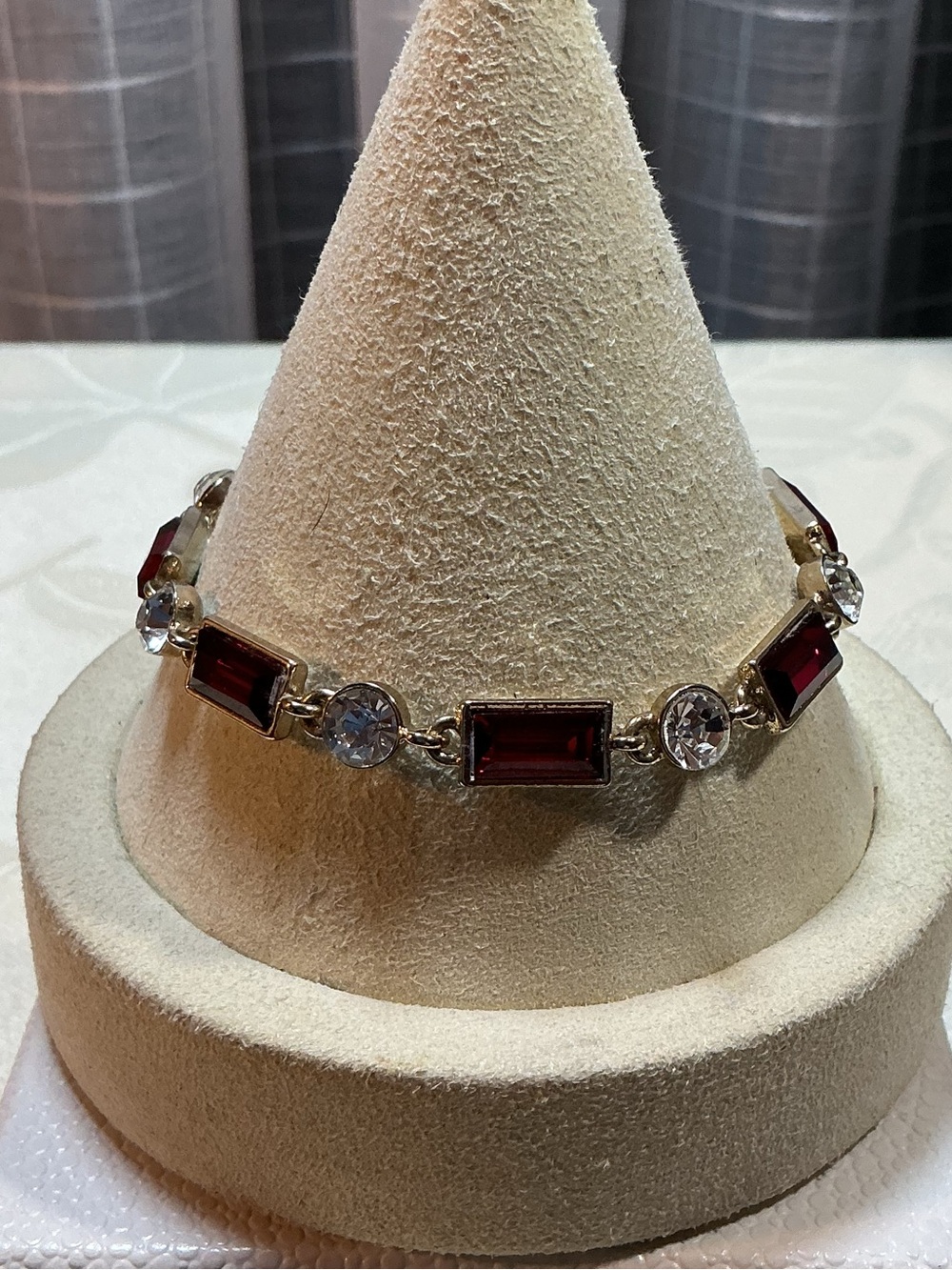 Red Elbaite Color Glass & Clear Crystal Gold Tone Bracelet - Picture 2 of 5